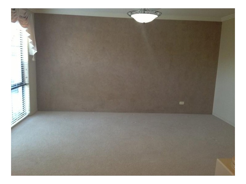 17 Chelwyn Court, Middle Ridge QLD 4350