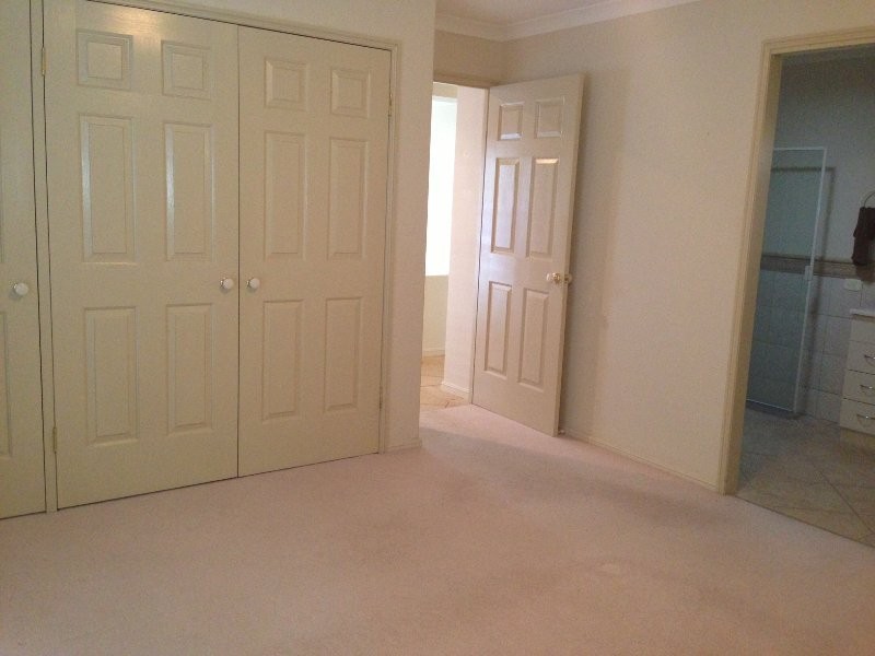 17 Chelwyn Court, Middle Ridge QLD 4350