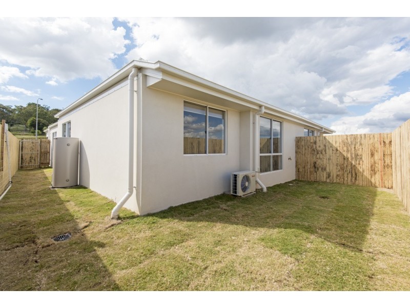 1/4 Ivy Court, Glenvale QLD 4350