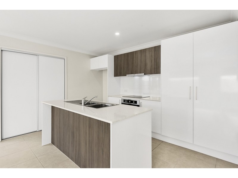 1/4 Ivy Court, Glenvale QLD 4350