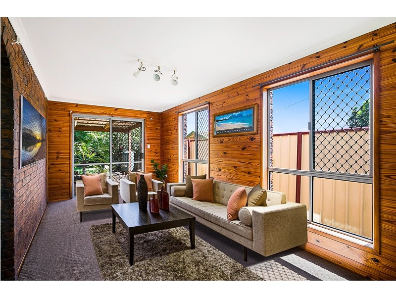 19 Claret Street, Wilsonton Heights QLD 4350