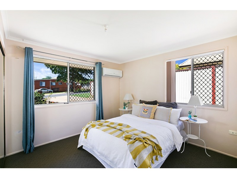 19 Claret Street, Wilsonton Heights QLD 4350