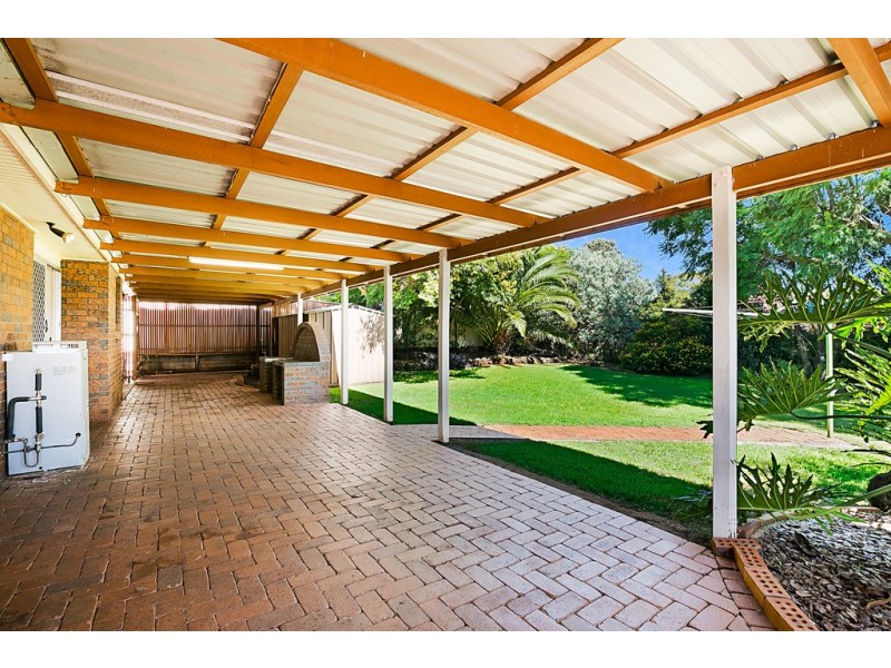 19 Claret Street, Wilsonton Heights QLD 4350
