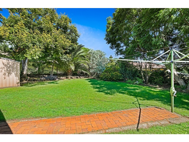19 Claret Street, Wilsonton Heights QLD 4350
