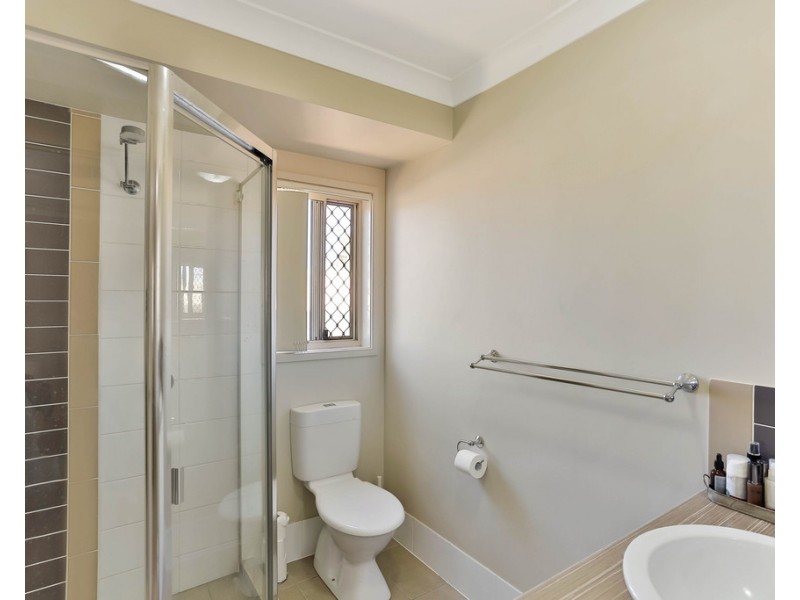 10 Dixon Court, Wilsonton Heights QLD 4350