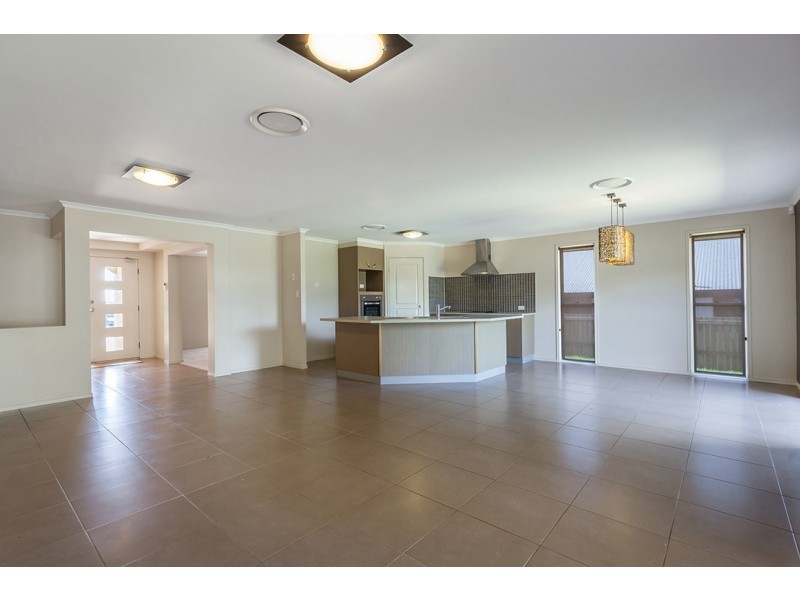 348 Mackenzie Street, Rangeville QLD 4350
