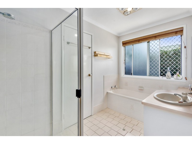13 McLeod Court, Wyreema QLD 4352