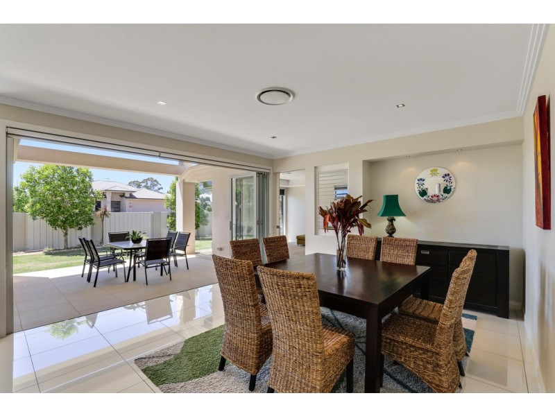 6 Stedman Street, Middle Ridge QLD 4350