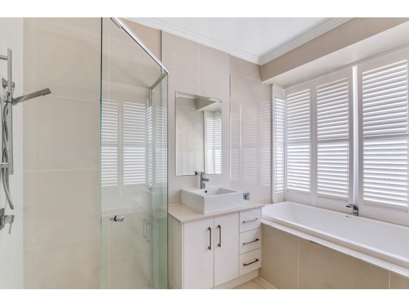 6 Stedman Street, Middle Ridge QLD 4350