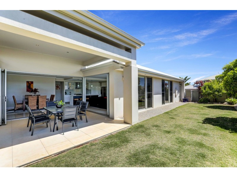 6 Stedman Street, Middle Ridge QLD 4350