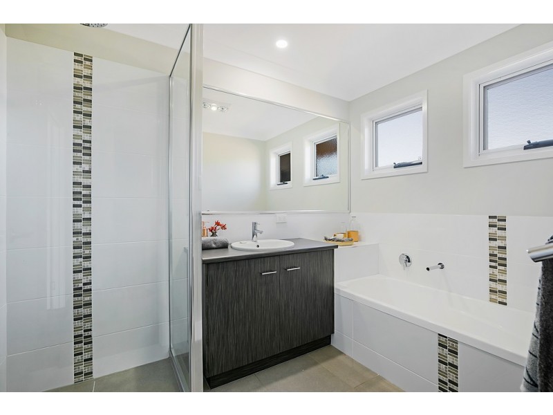 53 Pascoe Lane, Harlaxton QLD 4350