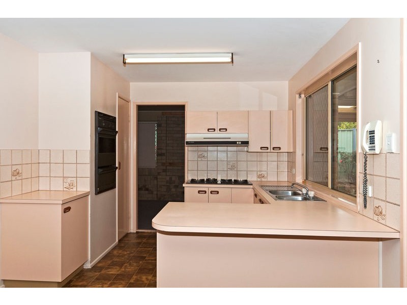 31 Stumm Street, Kearneys Spring QLD 4350