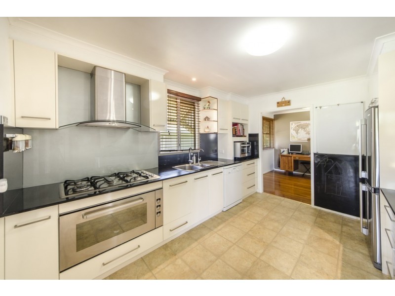 33 Dunmore Street, East Toowoomba QLD 4350
