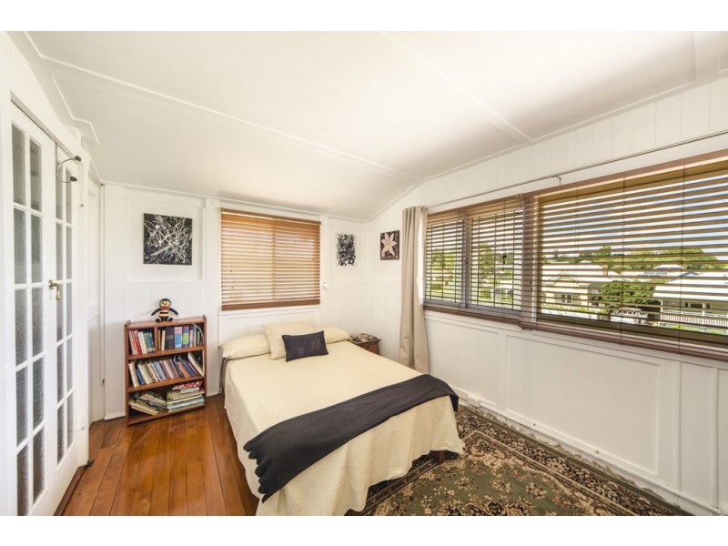 33 Dunmore Street, East Toowoomba QLD 4350