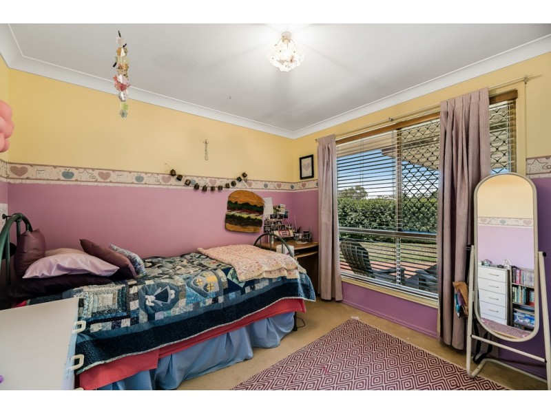 7 Conquest Court, Wilsonton QLD 4350