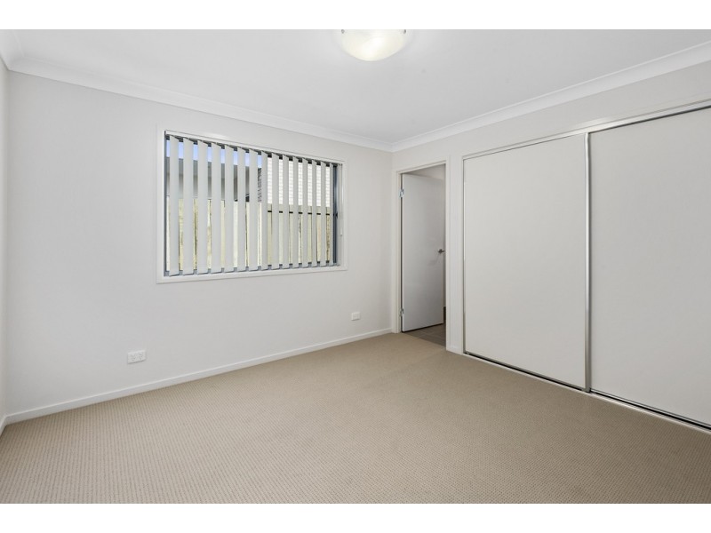 1/54 Sanctuary Drive, Cranley QLD 4350