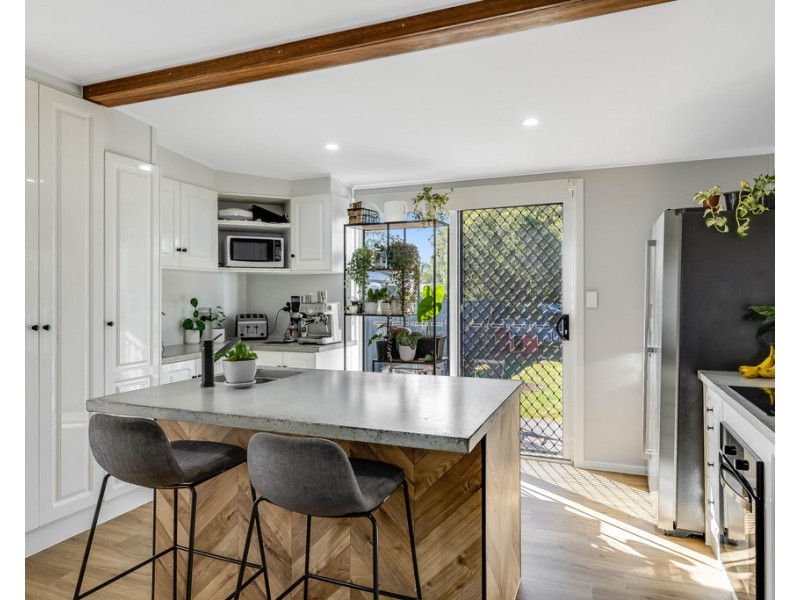 19B Buckland Street, Harristown QLD 4350