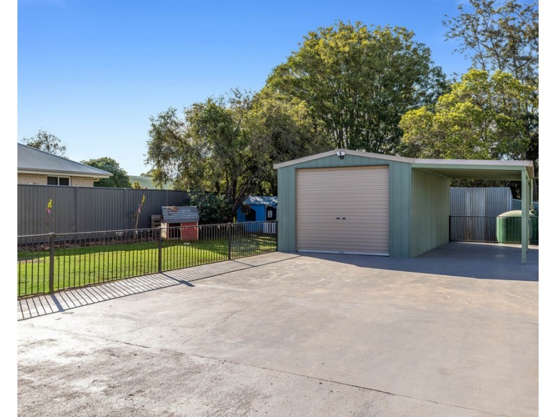 19B Buckland Street, Harristown QLD 4350
