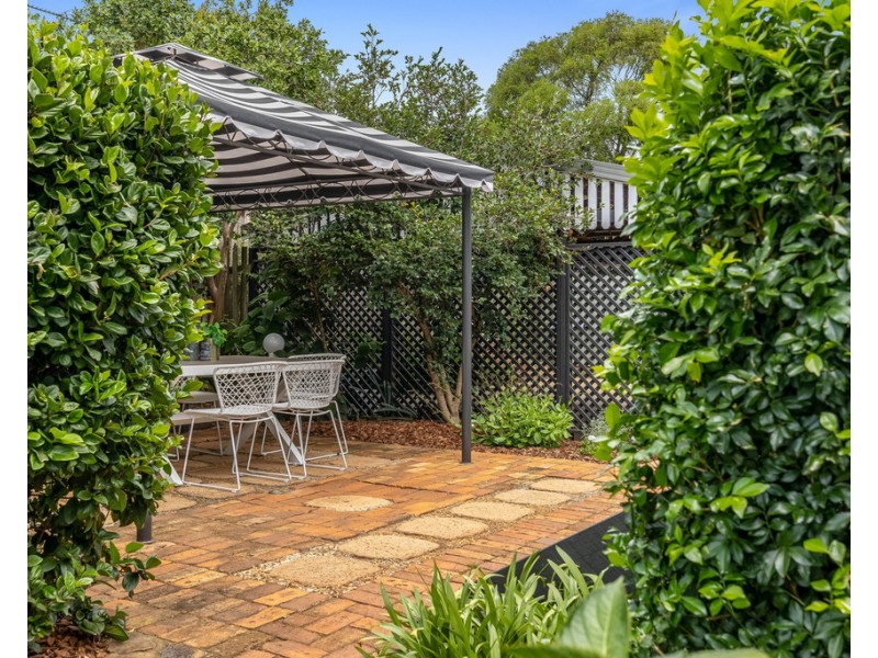 8 Pitt Street, East Toowoomba QLD 4350