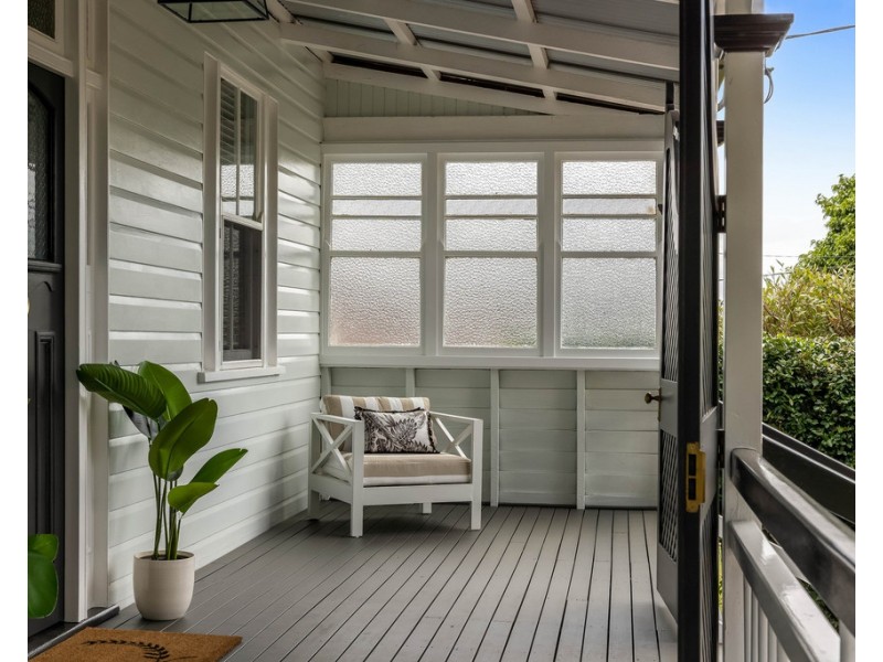 8 Pitt Street, East Toowoomba QLD 4350