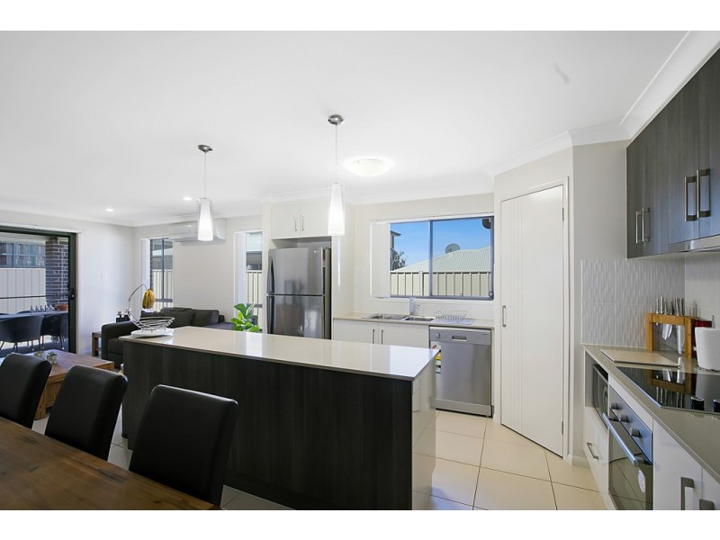 4 Carlin Street, Glenvale QLD 4350