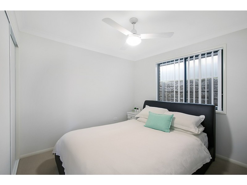 4 Carlin Street, Glenvale QLD 4350