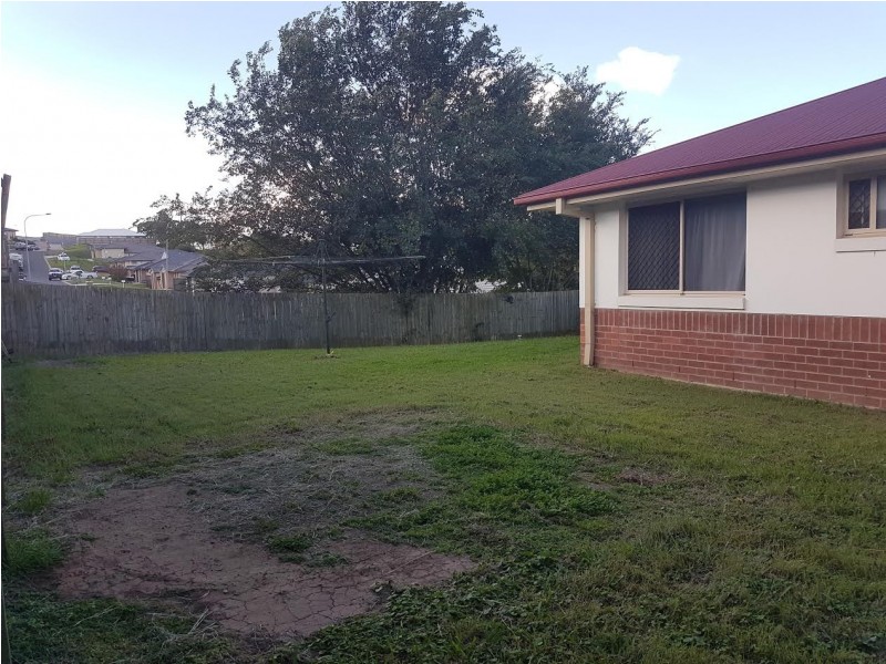 93 Hogg Street, Cranley QLD 4350