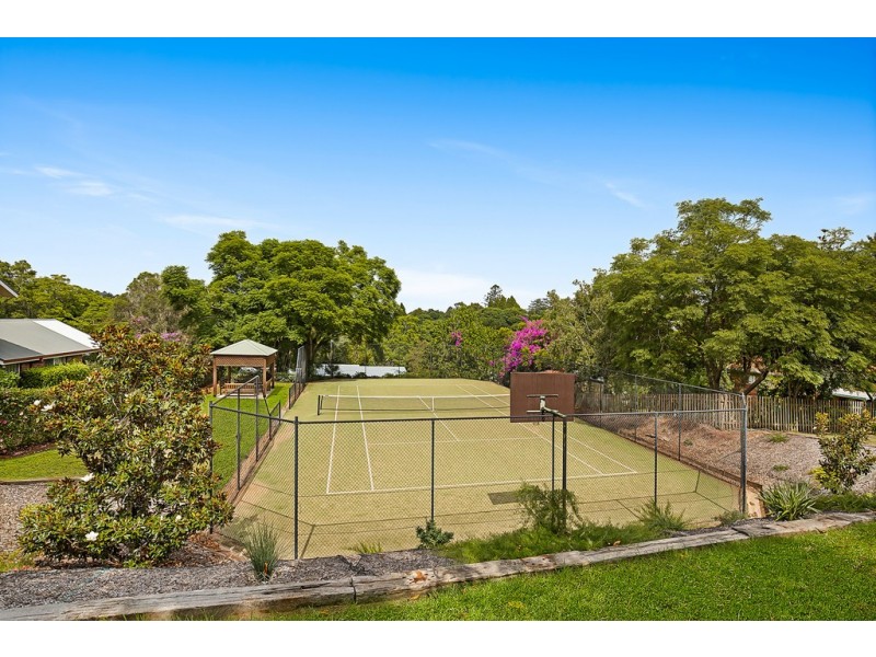 House 10/46a Mackenzie Street “Parkwood Estate”, Mount Lofty QLD 4350
