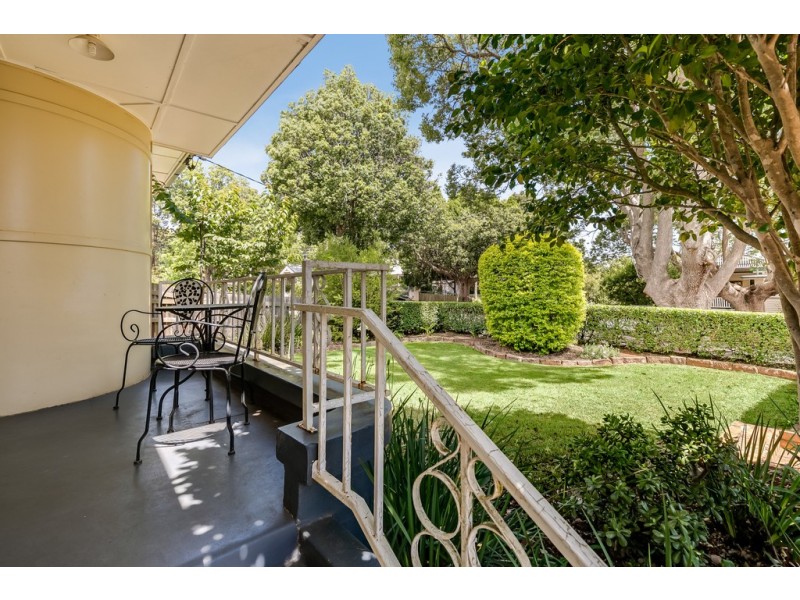 29 Moloney Street, North Toowoomba QLD 4350