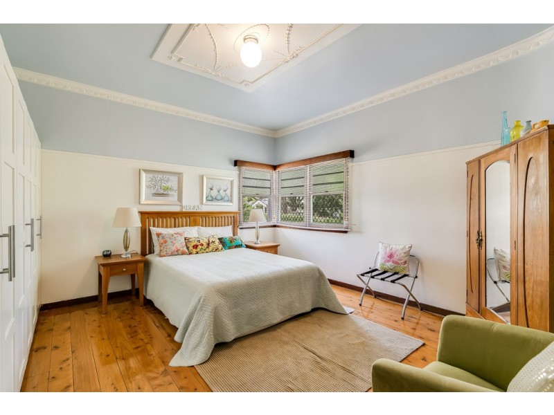 29 Moloney Street, North Toowoomba QLD 4350