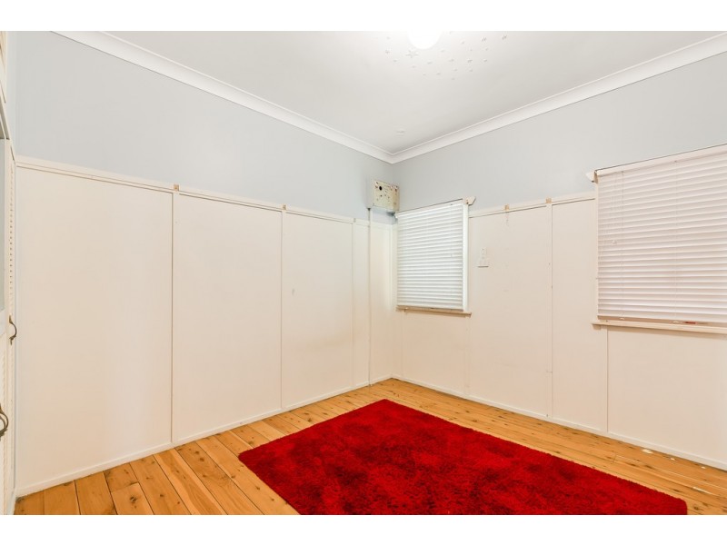 29 Moloney Street, North Toowoomba QLD 4350