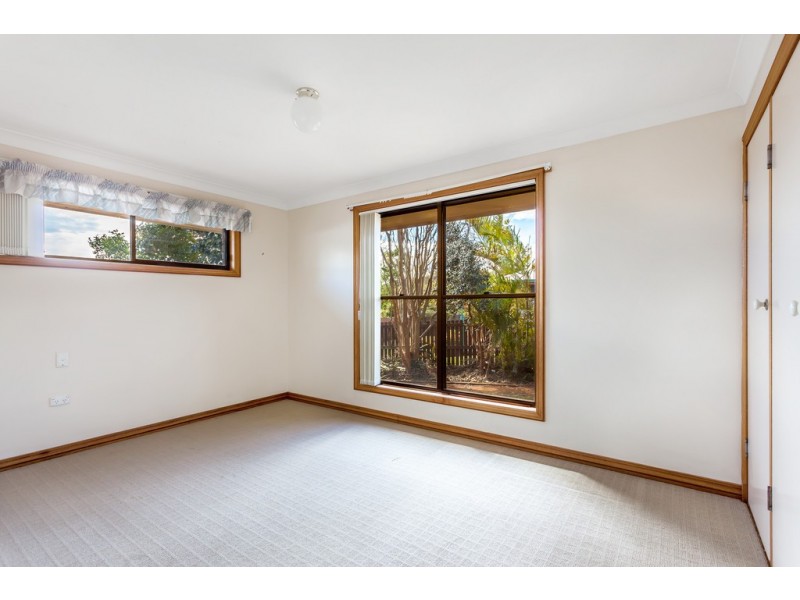 11 Batten Court, Wilsonton QLD 4350