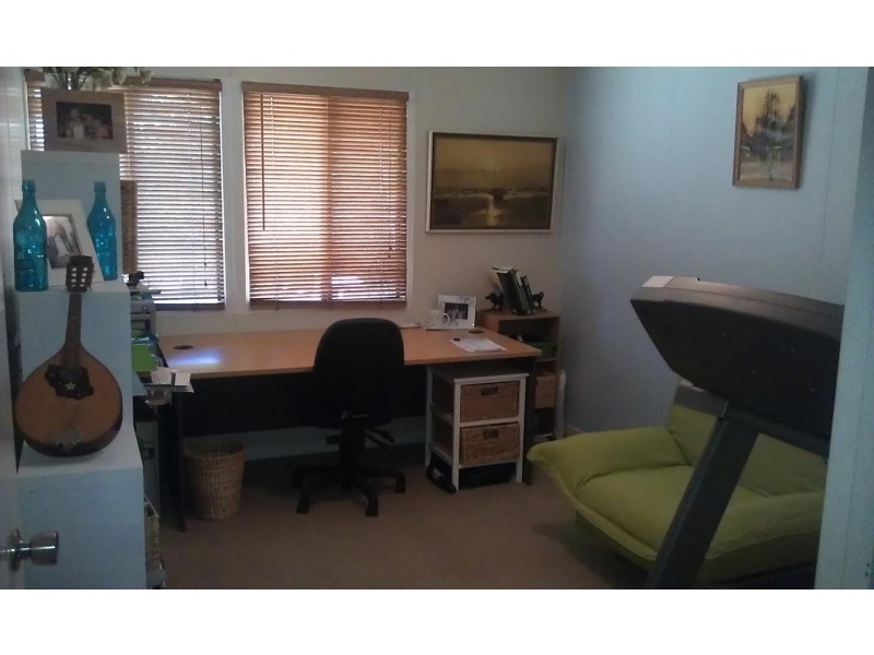 2 Tancred Avenue, Newtown QLD 4350