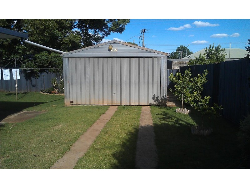 2 Tancred Avenue, Newtown QLD 4350