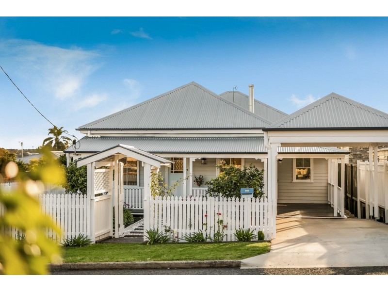 1 Kennedy Street, North Toowoomba QLD 4350