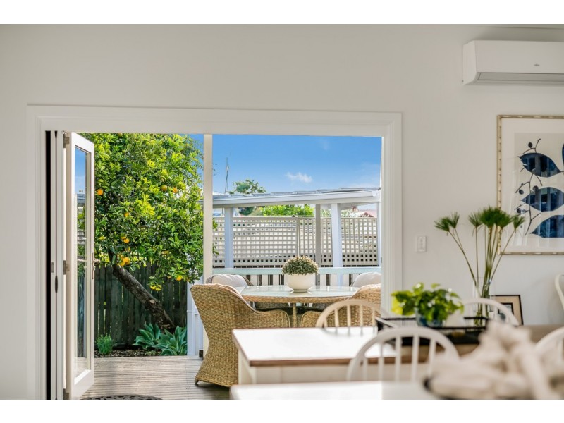 1 Kennedy Street, North Toowoomba QLD 4350