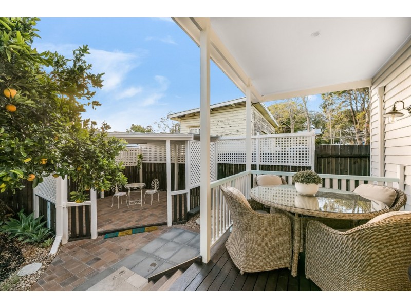 1 Kennedy Street, North Toowoomba QLD 4350