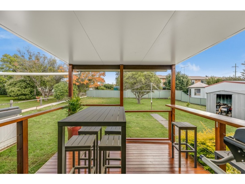 1 Jean Street, Harristown QLD 4350