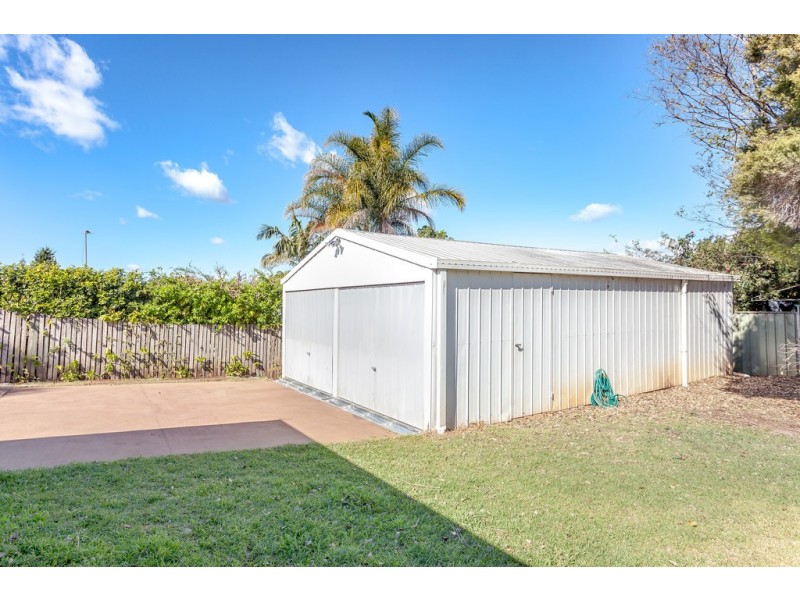 16 Seppelt Street, Wilsonton Heights QLD 4350