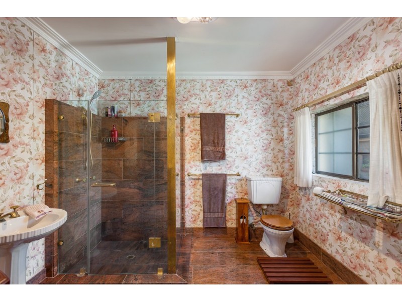 612 Bridge Street, Torrington QLD 4350