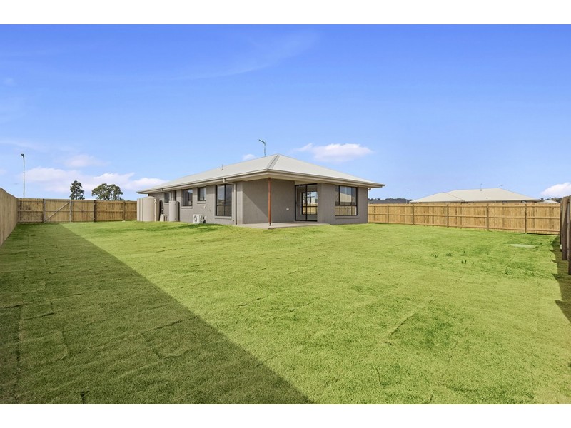 23 Magpie Drive, Cambooya QLD 4358