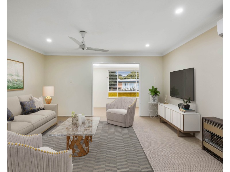 3 Ure Street, Mount Lofty QLD 4350