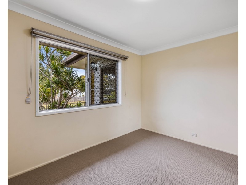 3 Ure Street, Mount Lofty QLD 4350