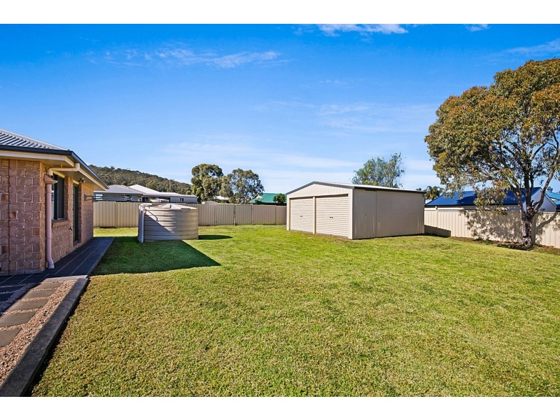 17 Whitman Street, Westbrook QLD 4350
