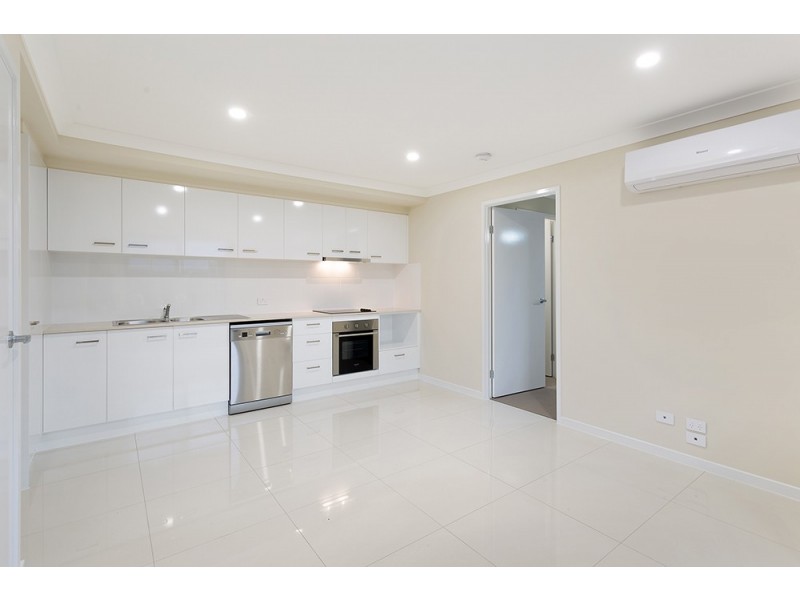 2/5 Magpie Drive, Cambooya QLD 4358