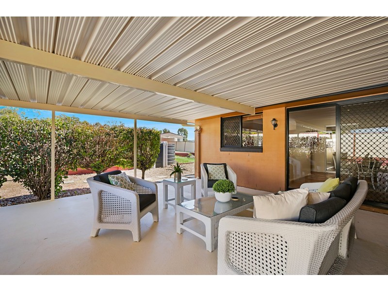 9 Kurrajong Court, Meringandan West QLD 4352