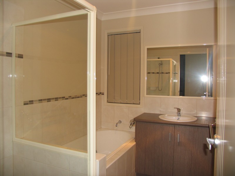 1/5 Barwick Street, Wilsonton Heights QLD 4350