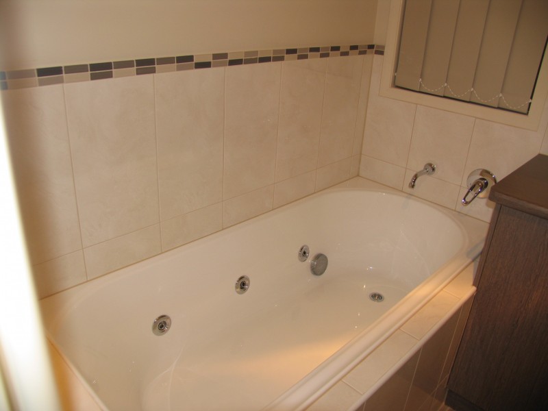 1/5 Barwick Street, Wilsonton Heights QLD 4350