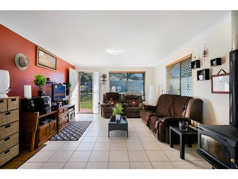 18 Duncan Street, Wilsonton Heights QLD 4350