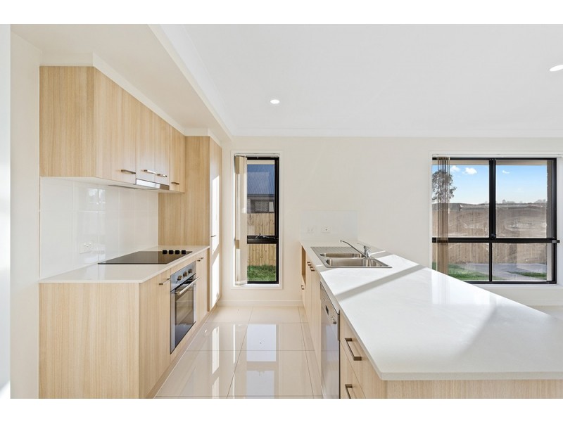 1/28 Magpie Drive, Cambooya QLD 4358